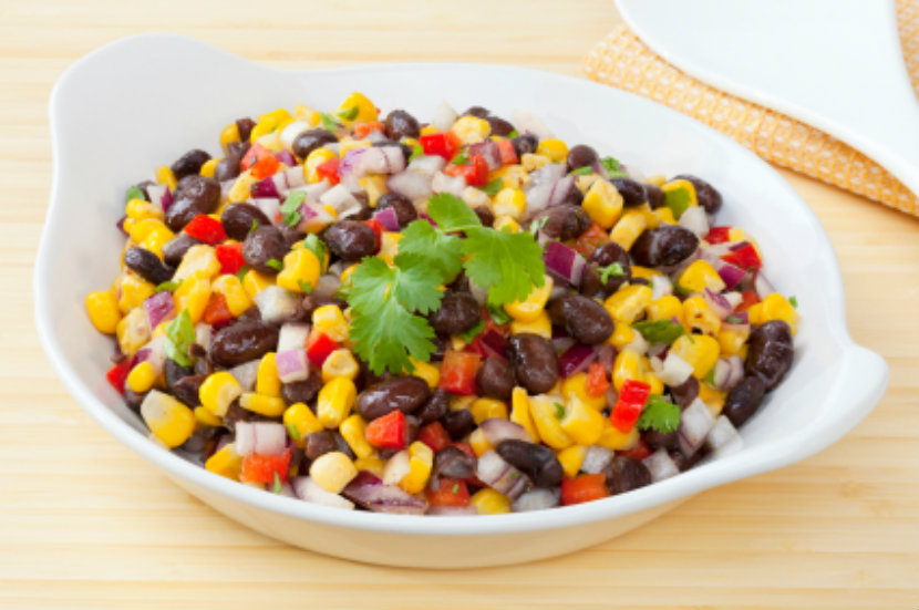 bowl of bean salad with kidney beans