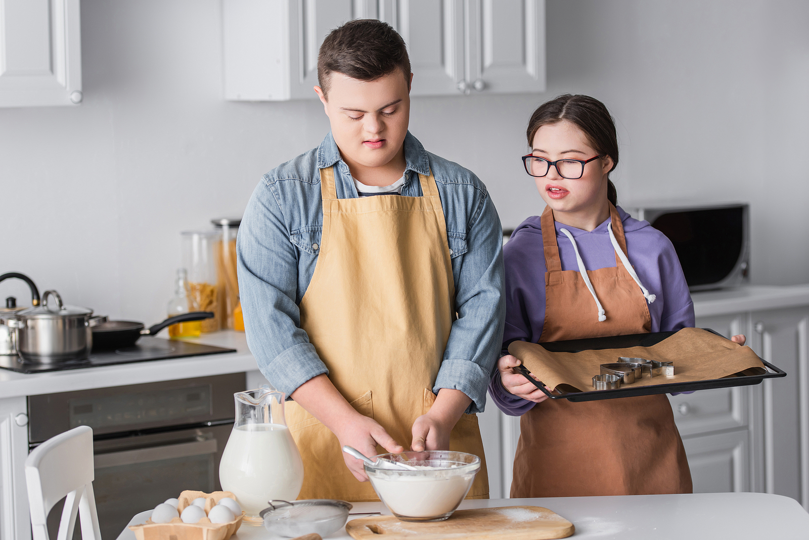 teens cooking, teens in the kitchen